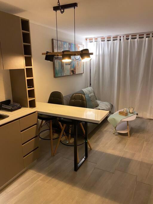 Hermoso Y Comodo Departamento Appartamento Santiago del Cile